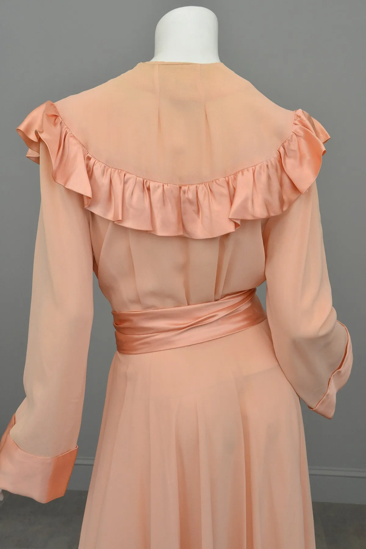 1930s Peach Crepe Satin Ruffle Glamorous Robe - Call me Eda
