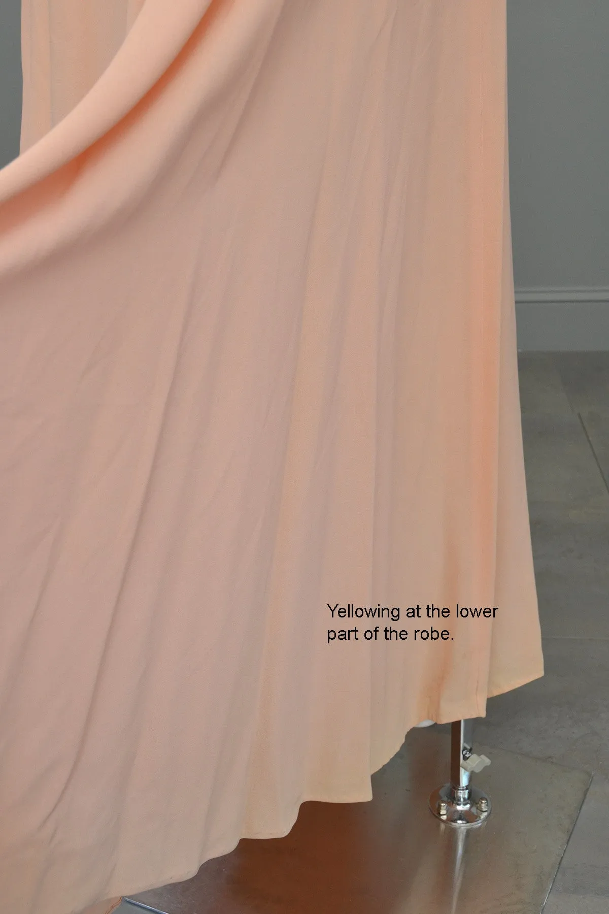 1930s Peach Crepe Satin Ruffle Glamorous Robe - Call me Eda