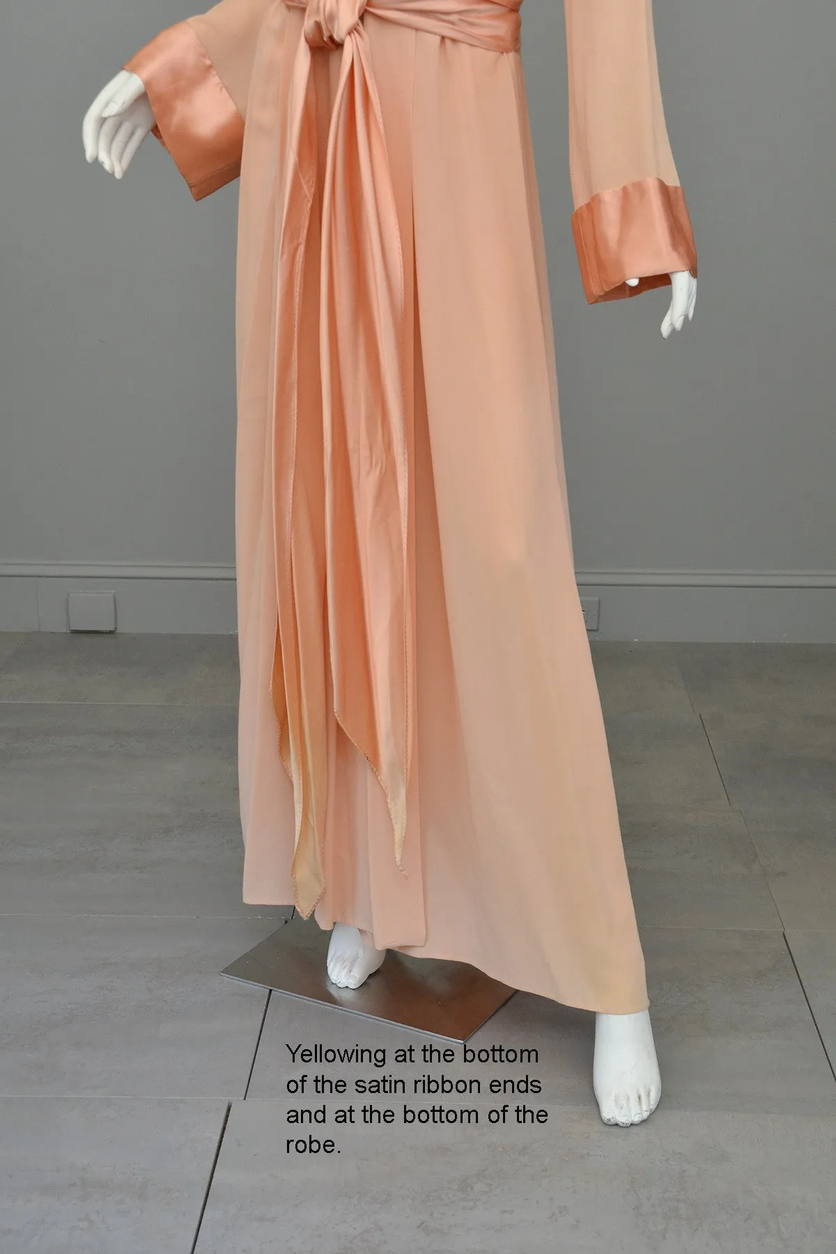 1930s Peach Crepe Satin Ruffle Glamorous Robe - Call me Eda