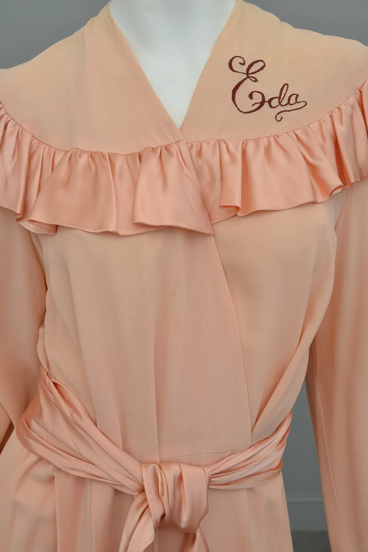 1930s Peach Crepe Satin Ruffle Glamorous Robe - Call me Eda