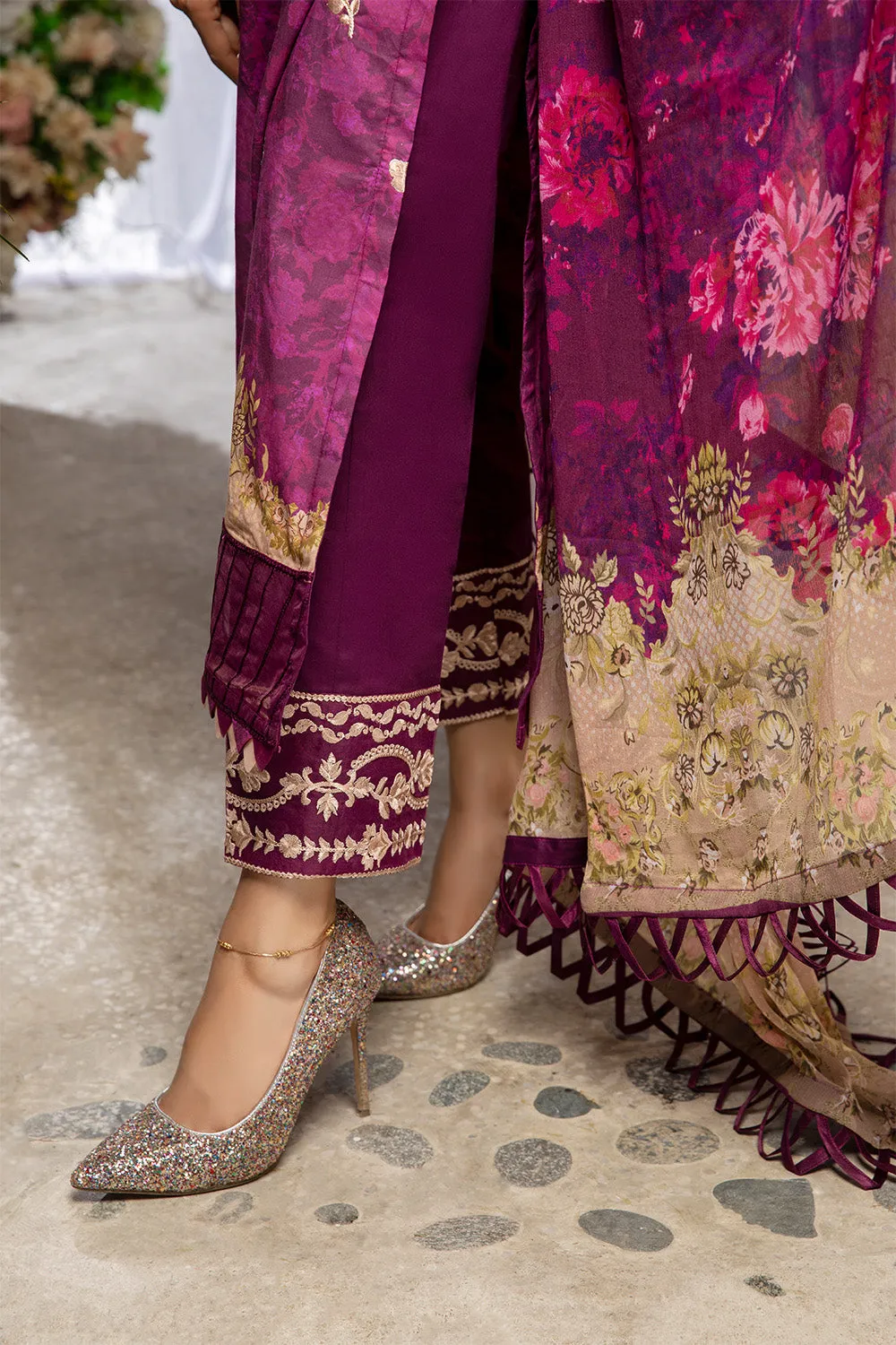 Azure Luxury Lawn Collection 2022 – Cranberry
