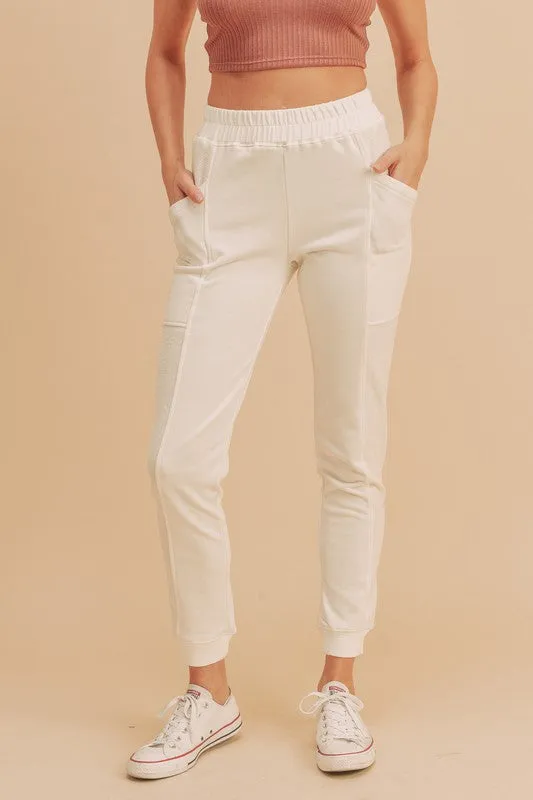 Bree Jogger Pants *Online Only*