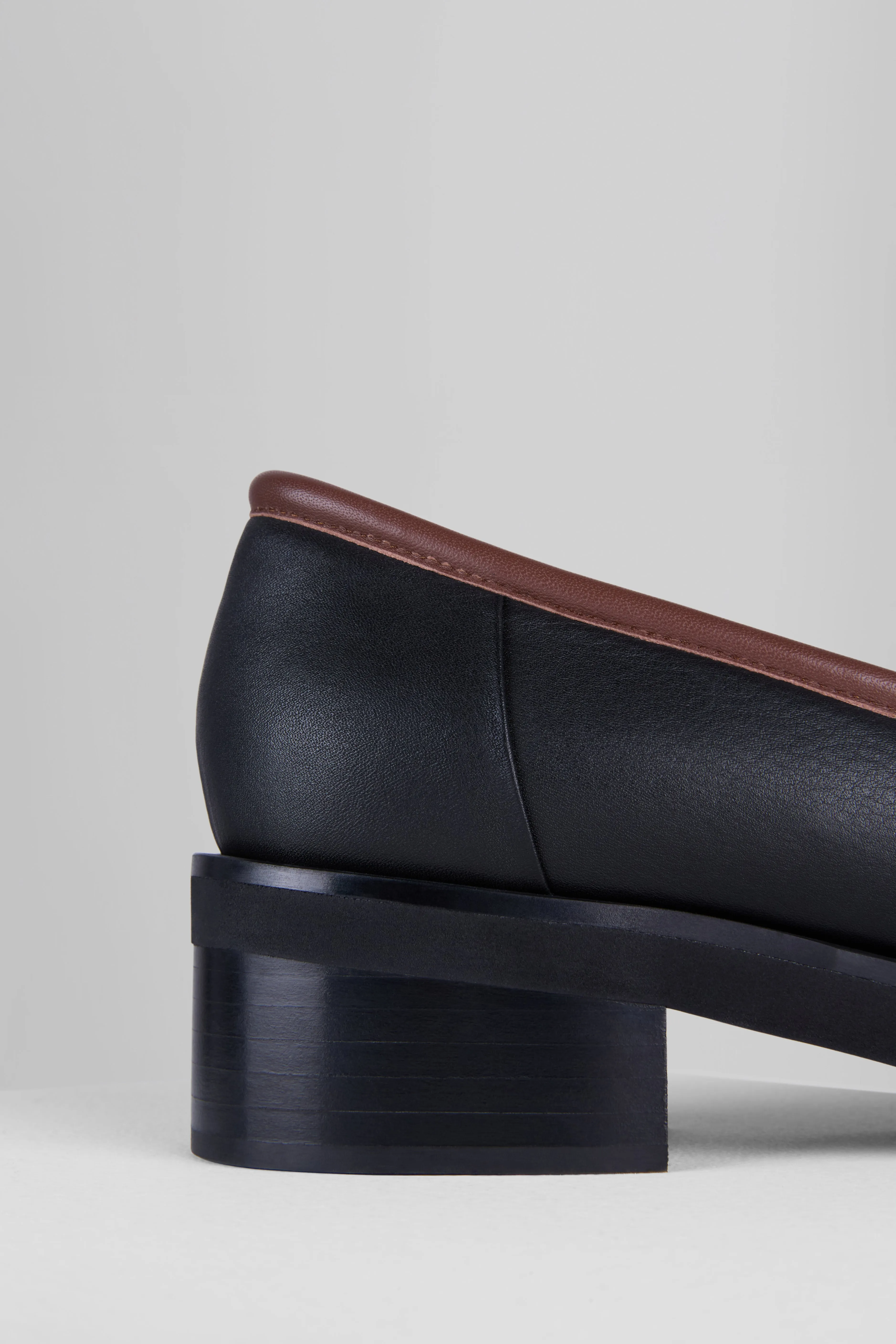 Sammy Loafers in Nero Bruciato