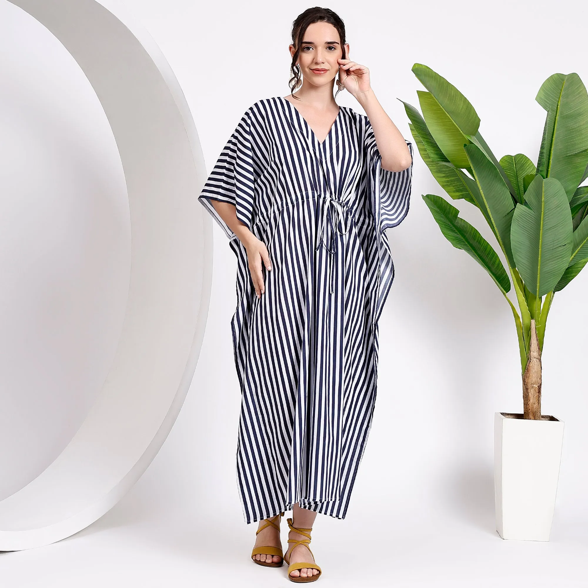 Striped Kaftan Dress – Stylish Comfort All Day Long