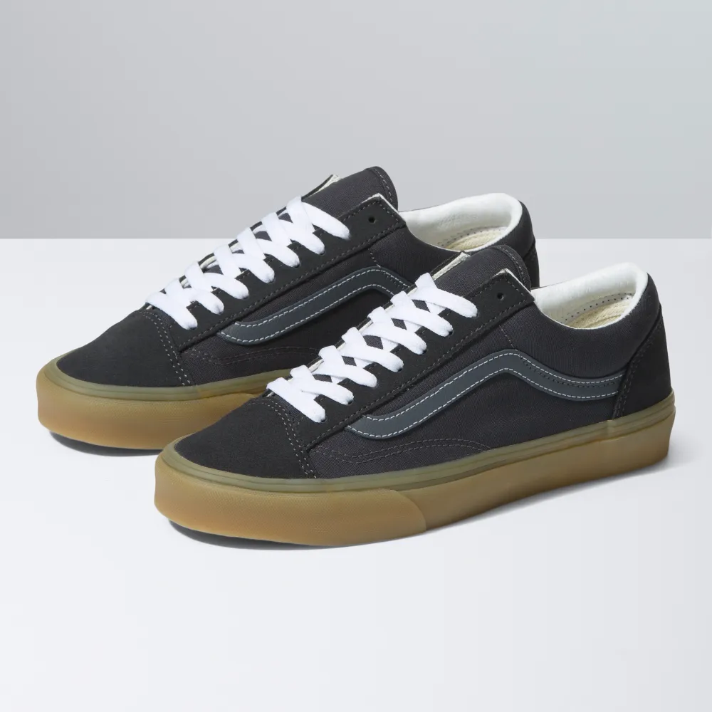 Vans Gum Style 36 Sneakers - Unisex Sizing